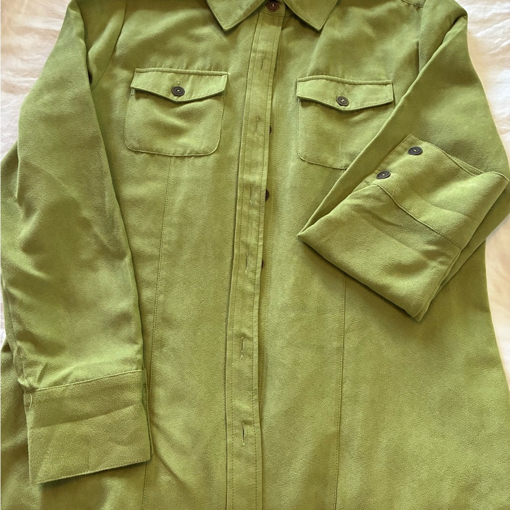 Olive Green Women’s Cali and York 3/4 Sleeve Blouse perfect for layering.